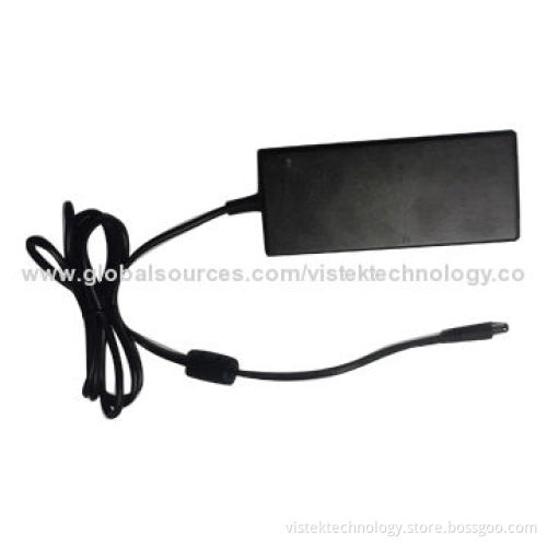 12V DC/5A AC/DC Switching Adapter/Power Supply with UL/CE/FCC Mark